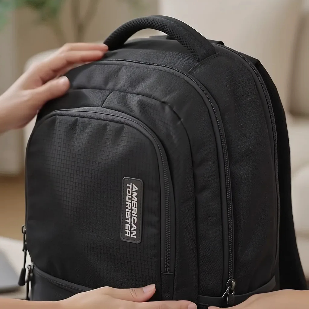 กระเป๋าเป้โน้ตบุ๊ก AMERICAN TOURISTER TECH GEAR สีดำ