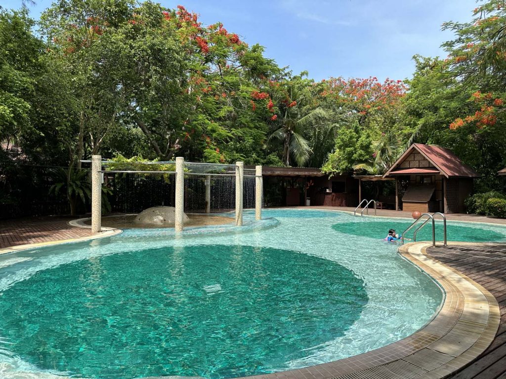 รีวิวโรงแรม เบิร์ด แอนด์ บี รีสอร์ต พัทยา