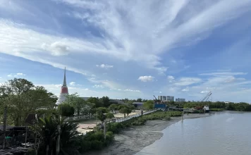 องค์พระสมุทรเจดีย์