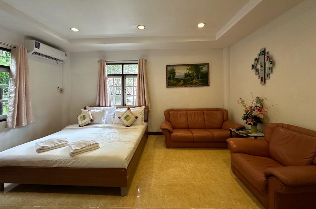 ริมเขาวัลเล่ย์ รีสอร์ท