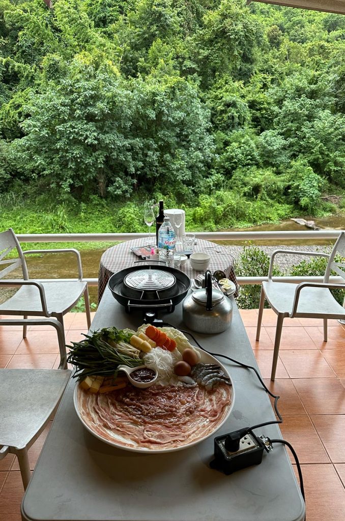 ริมเขาวัลเล่ย์ รีสอร์ท